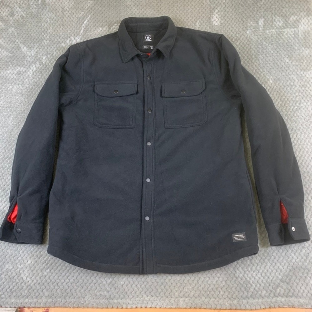 Volcom Shirt Jacket Mens XL Black Quilted Lined Snap Front‎ Fleece Shacket
